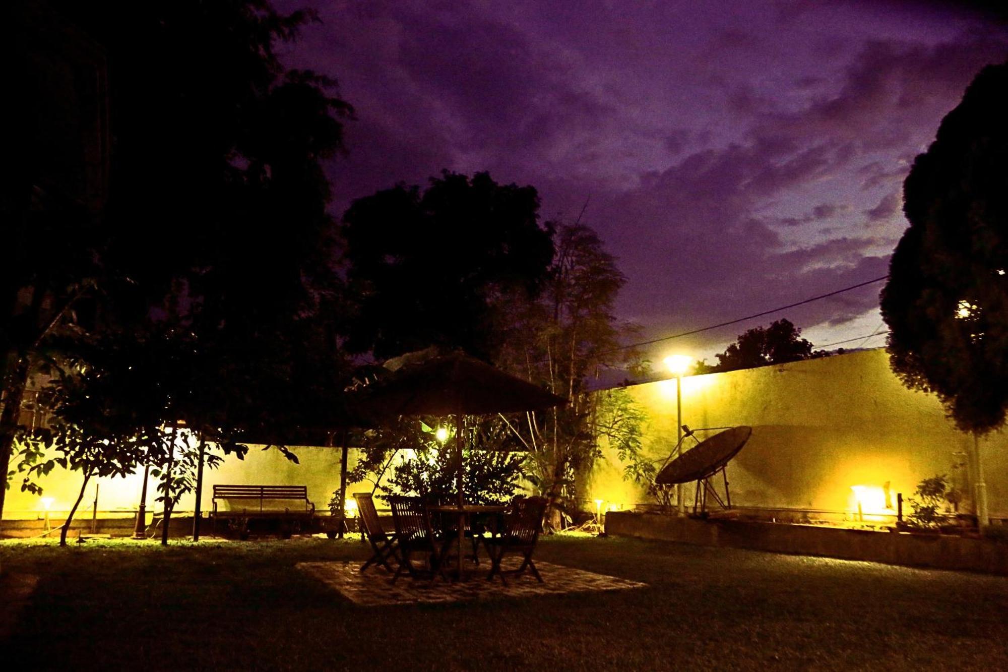 Katunayaka Ared Villa מראה חיצוני תמונה